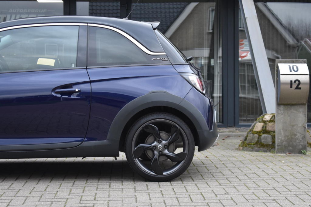 Opel Adam
