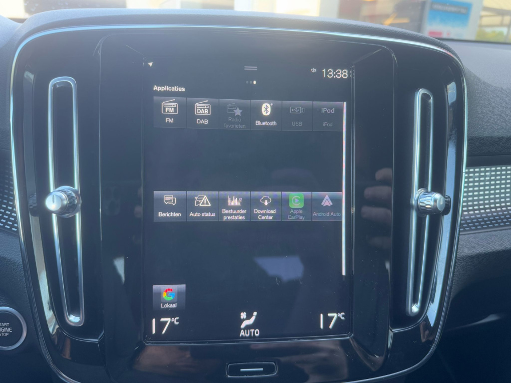 Volvo XC40