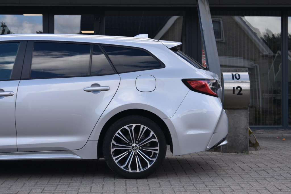 Toyota Corolla Touring Sports