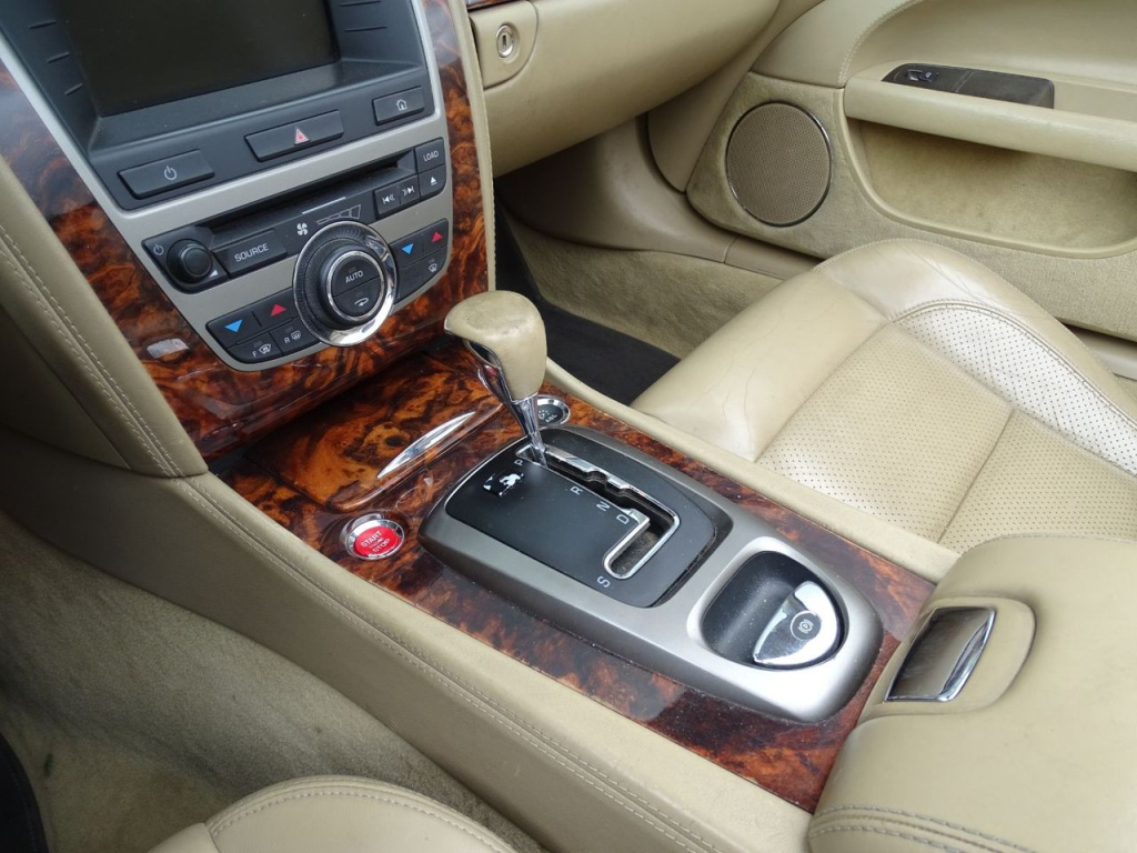 Jaguar Xk