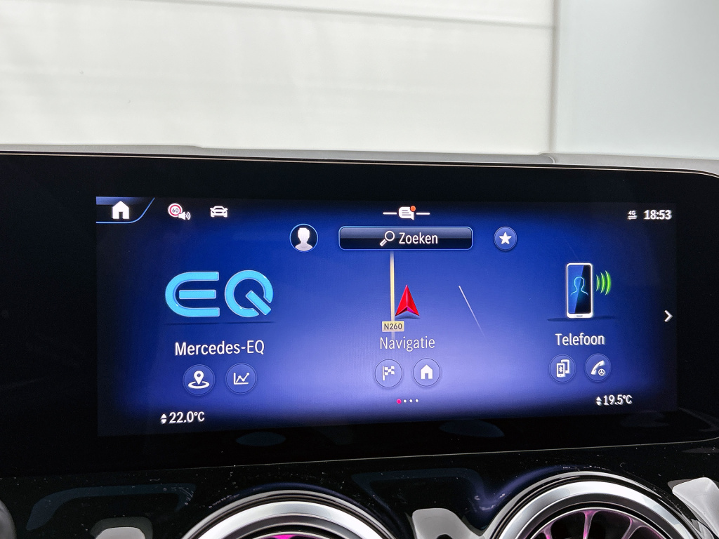 Mercedes-Benz Eqa