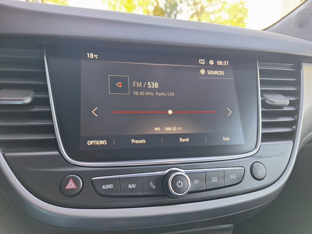 Opel Crossland X
