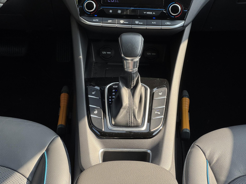 Hyundai Ioniq