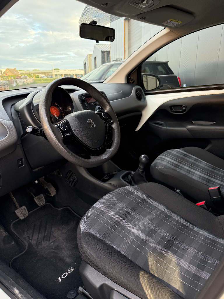 Peugeot 108