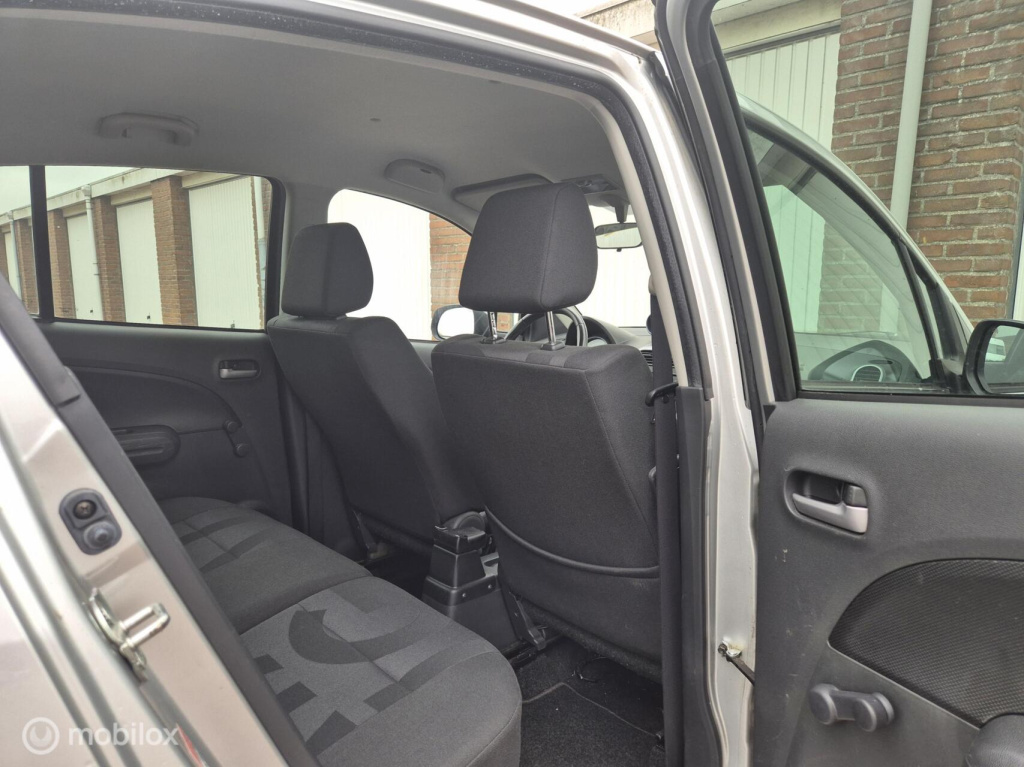 Opel Agila