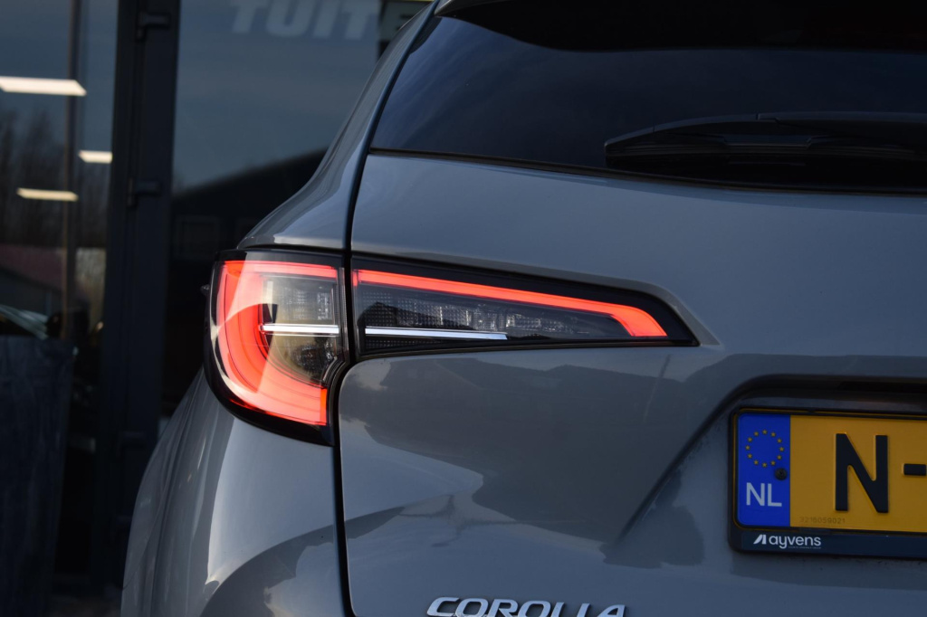 Toyota Corolla Touring Sports