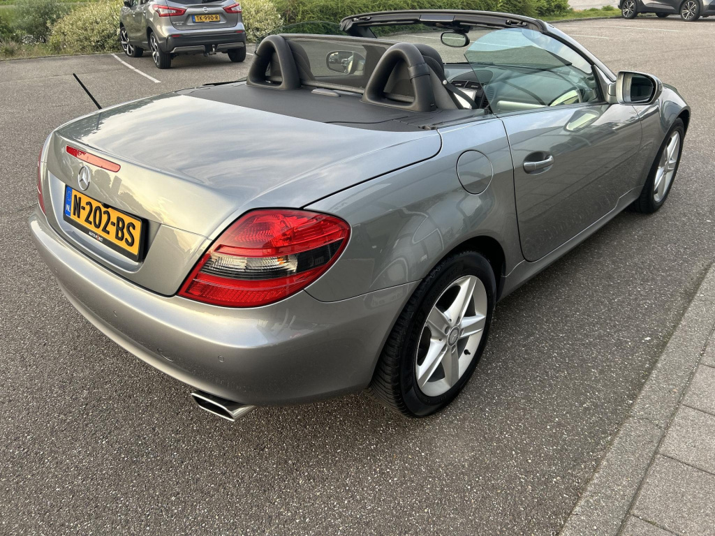 Mercedes-Benz SLK