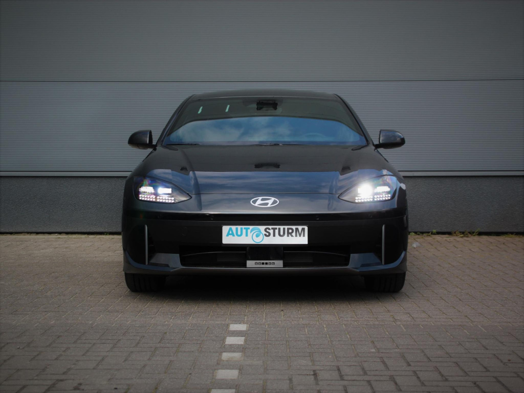 Hyundai Ioniq 6