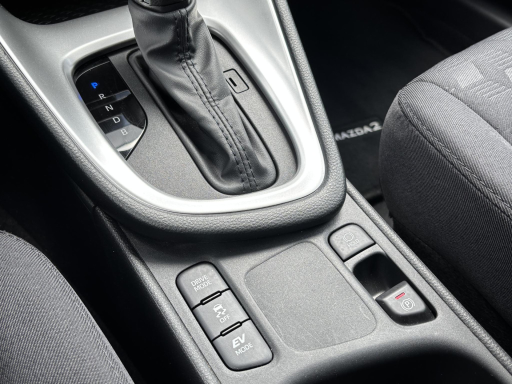 Mazda 2 Hybrid