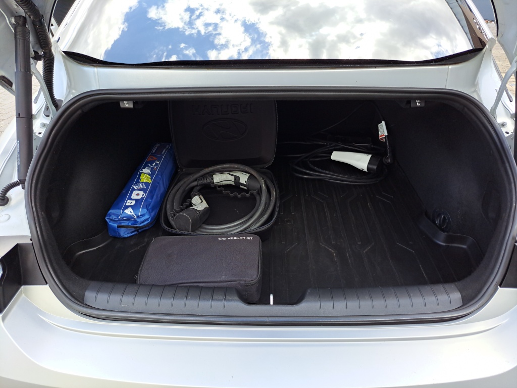 Hyundai Ioniq 6