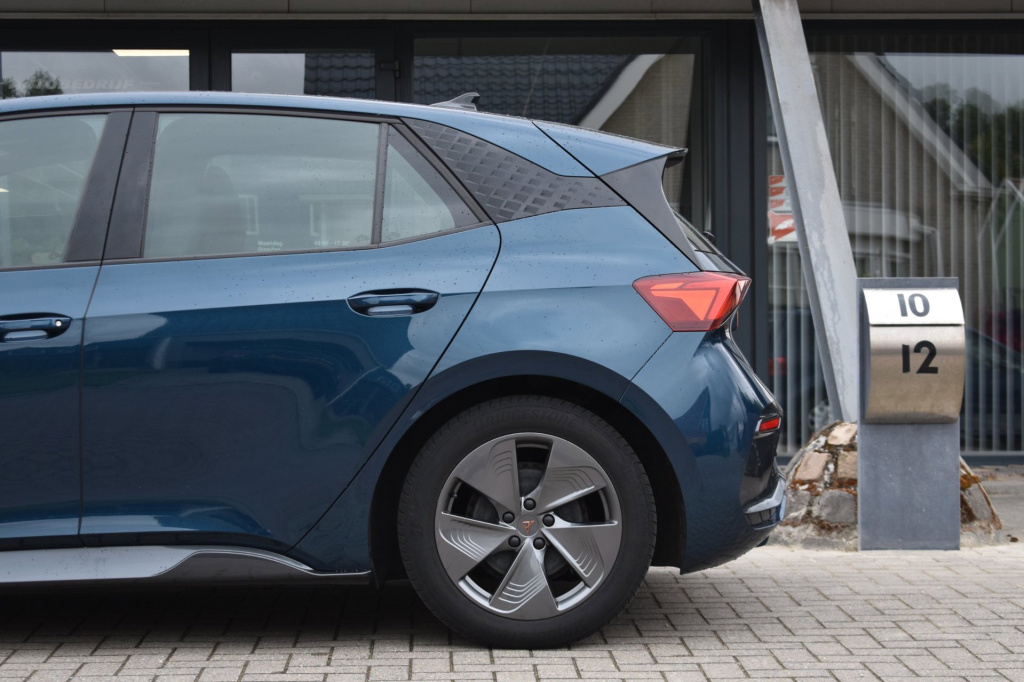 Cupra Born