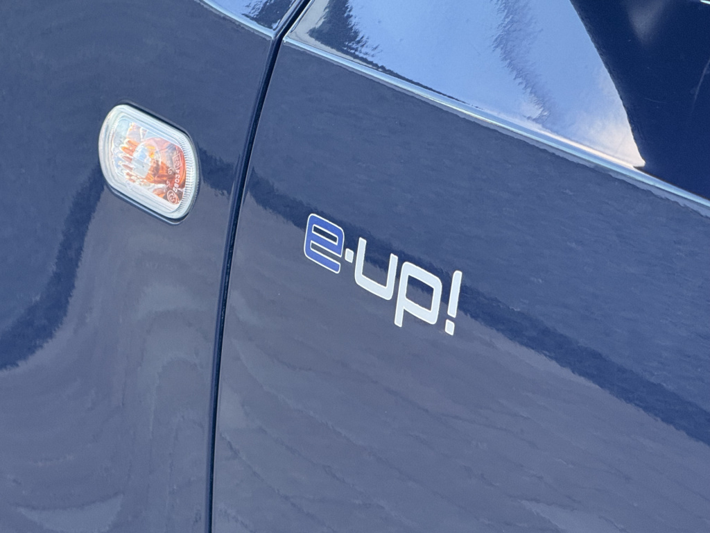 Volkswagen E-up!