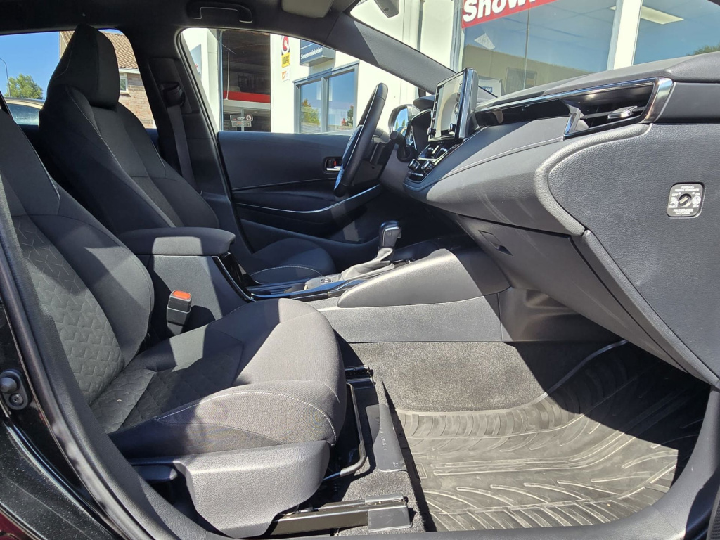 Toyota Corolla Touring Sports