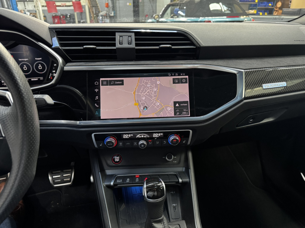 Audi Rsq3