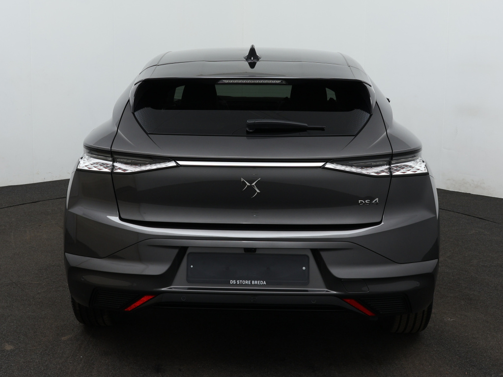 Ds Ds 4