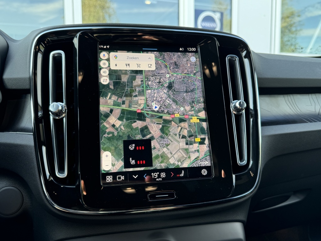 Volvo Ex40