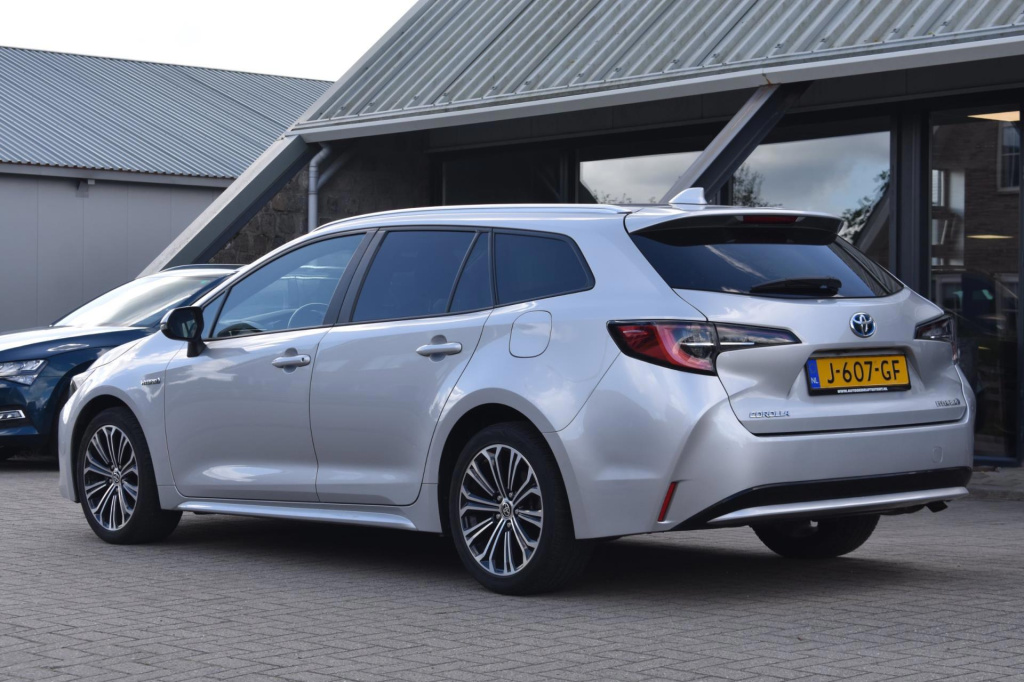 Toyota Corolla Touring Sports