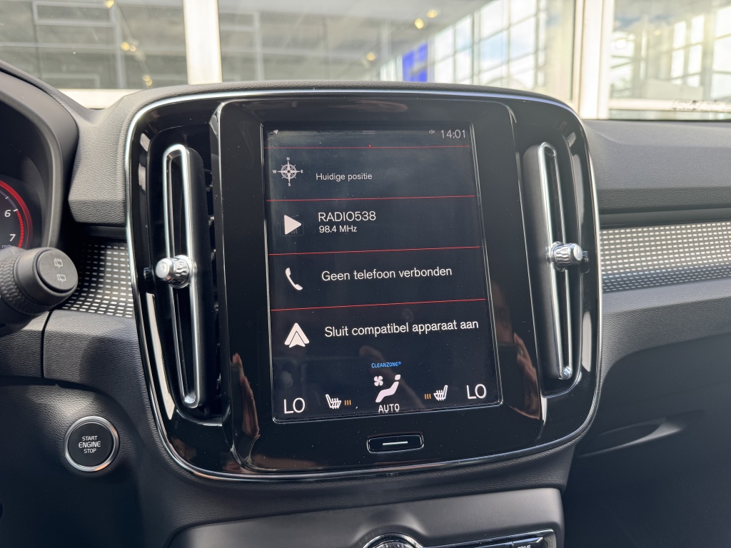 Volvo XC40