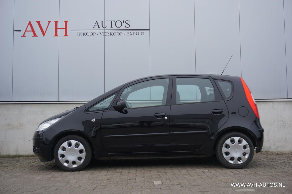 Mitsubishi Colt