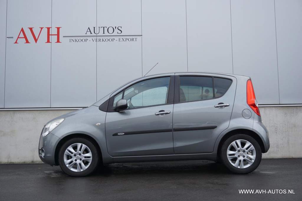 Opel Agila