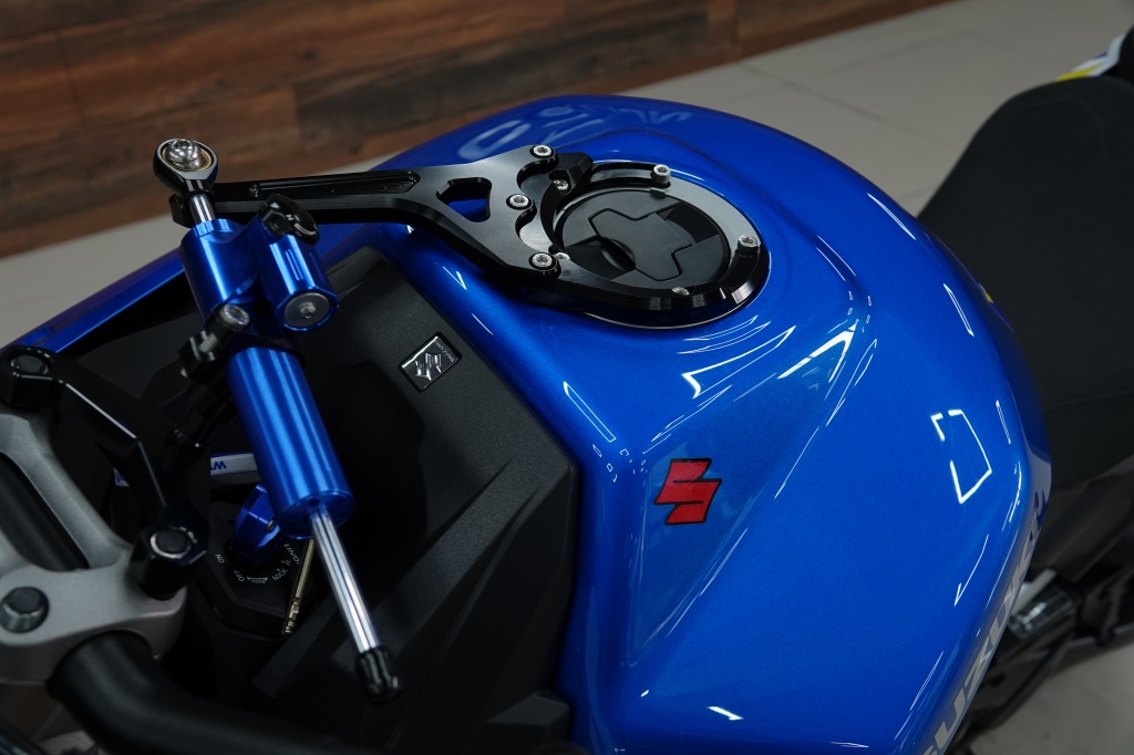 Suzuki GSX