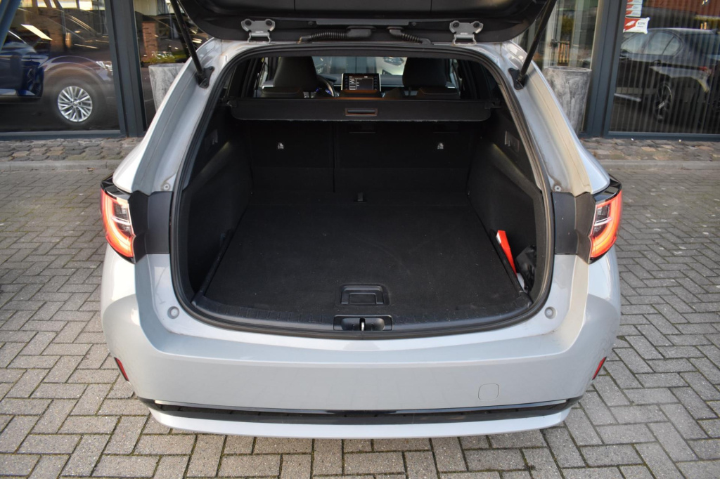 Toyota Corolla Touring Sports