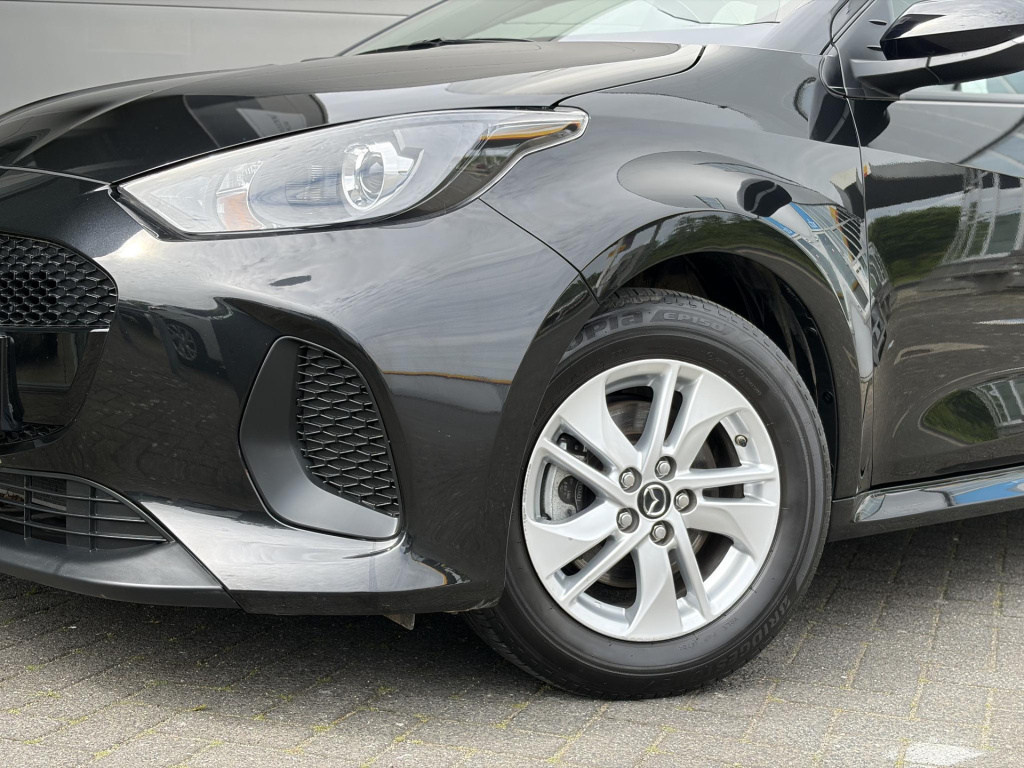 Mazda 2 Hybrid