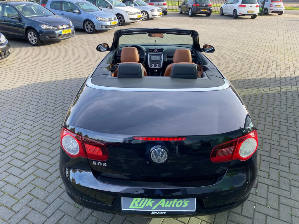 Volkswagen Eos