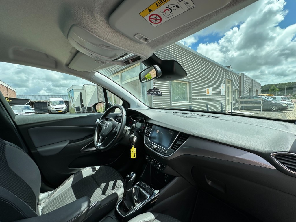 Opel Crossland X