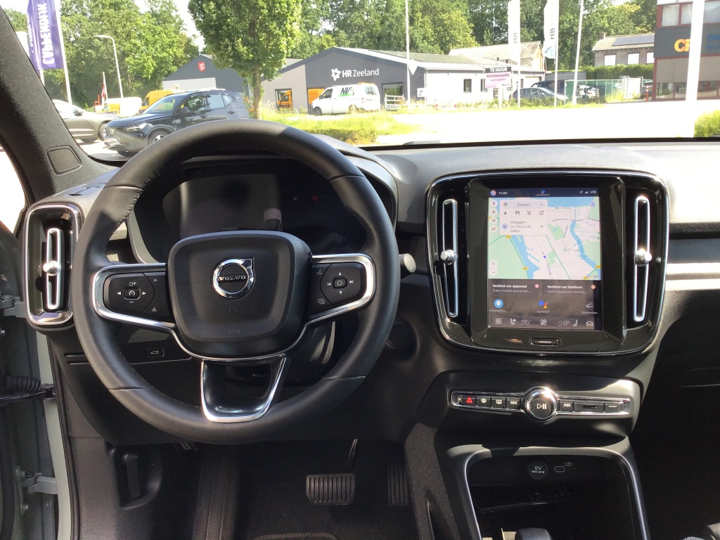 Volvo C40