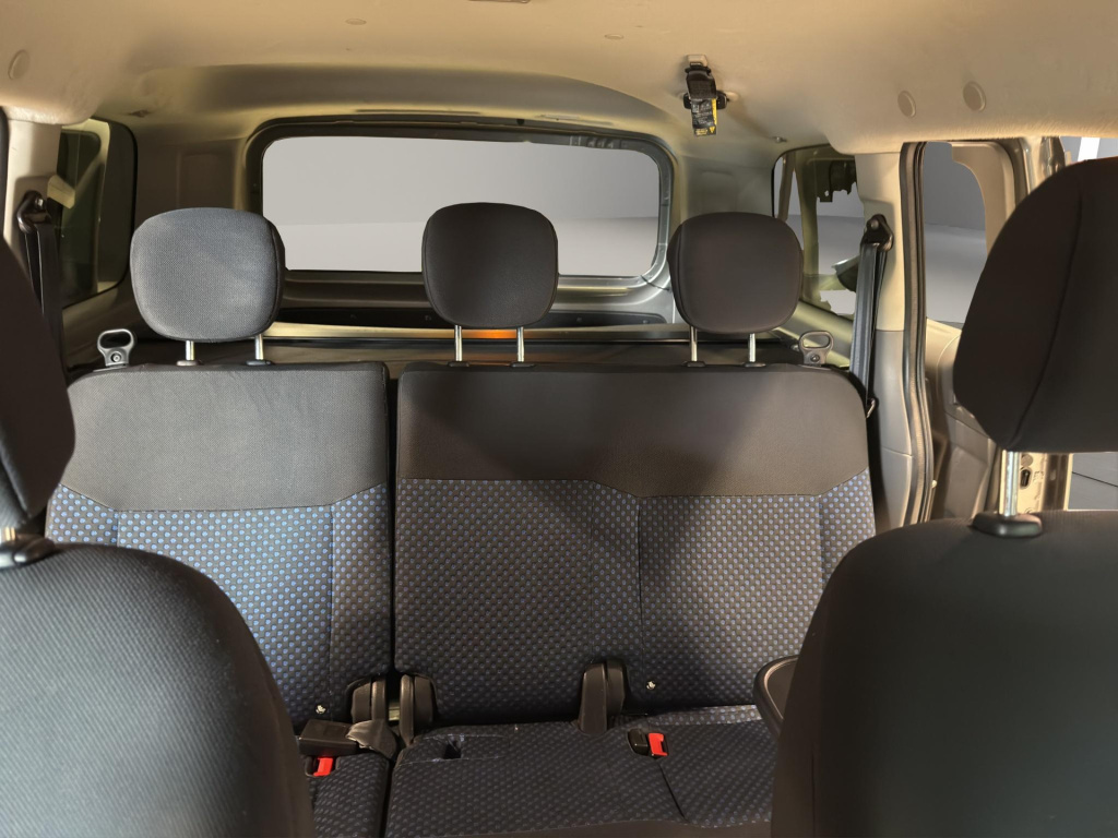 Nissan Nv200