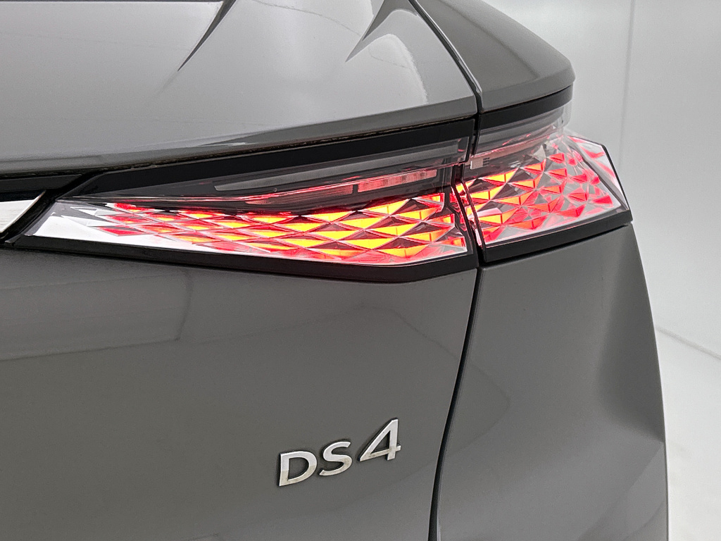 Ds Ds 4