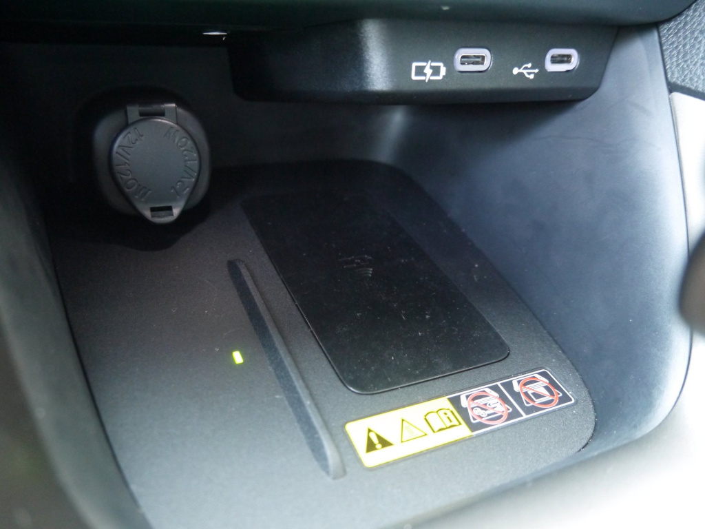 Mazda 2 Hybrid