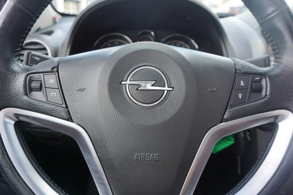 Opel Antara