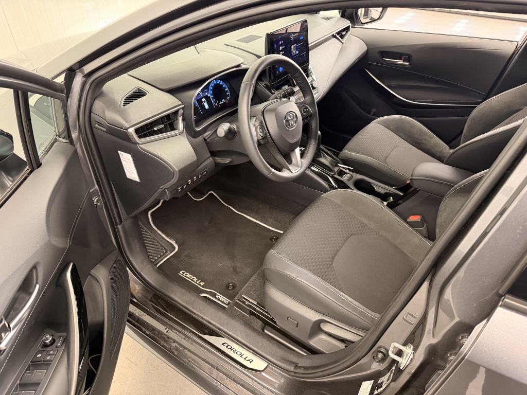 Toyota Corolla Touring Sports