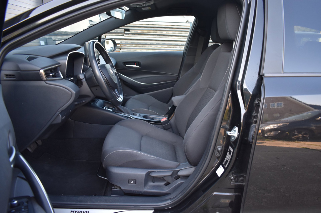 Toyota Corolla Touring Sports