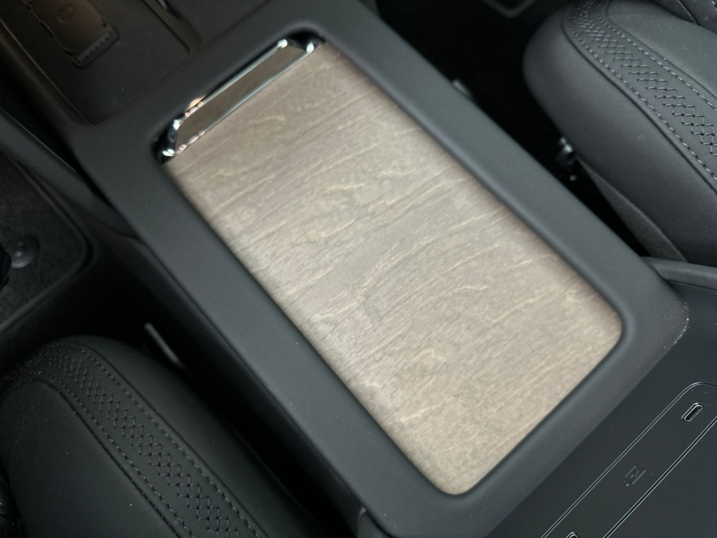 Volvo Es90