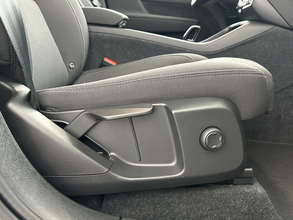 Volvo Ex40