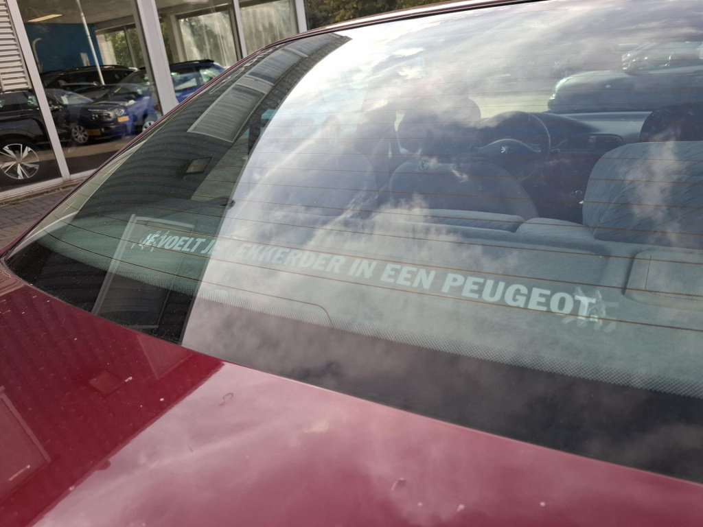 Peugeot 406