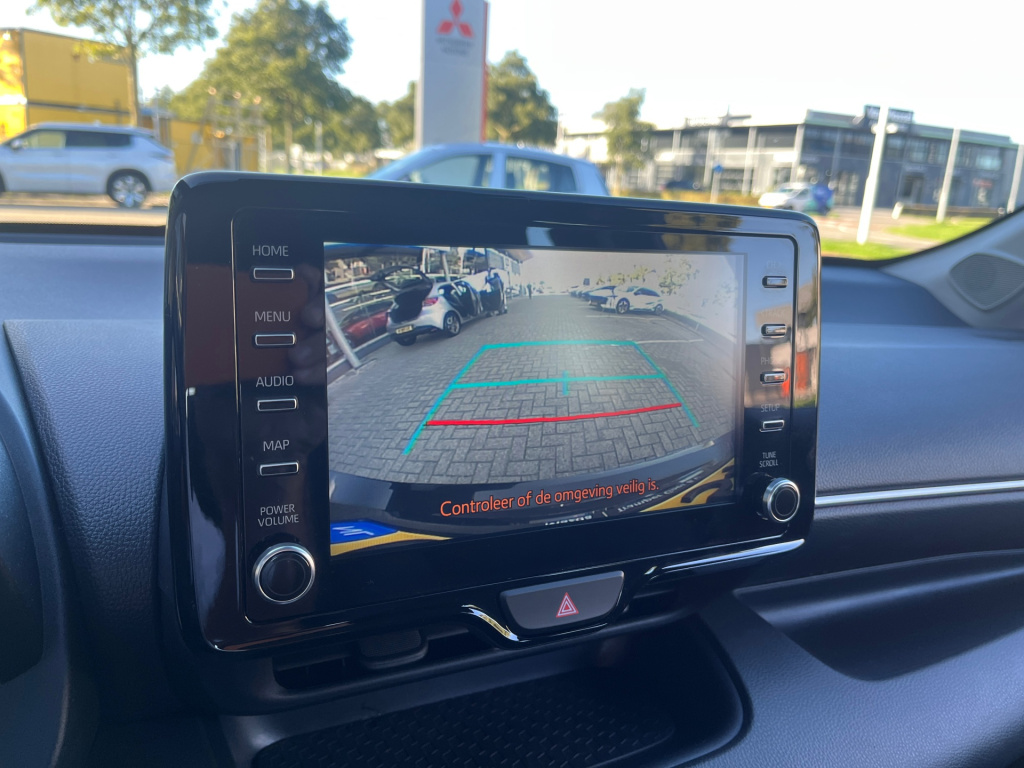 Mazda 2 Hybrid