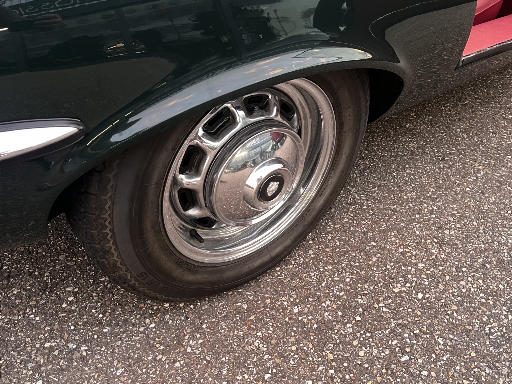 Jaguar E-type