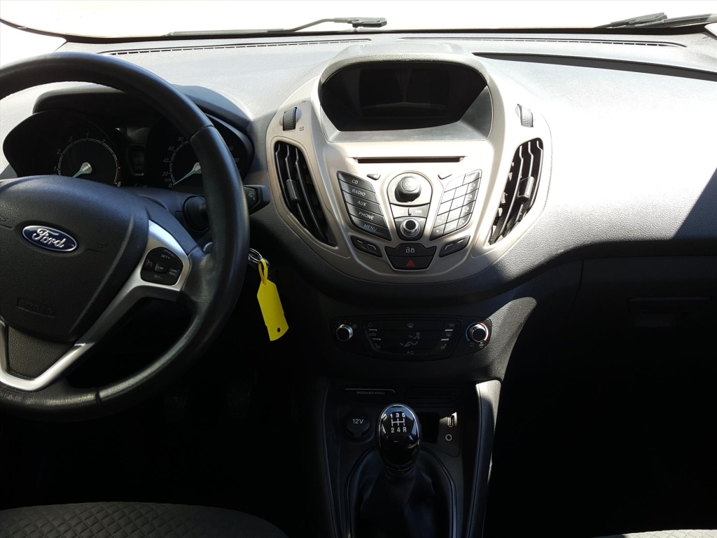 Ford Tourneo Courier