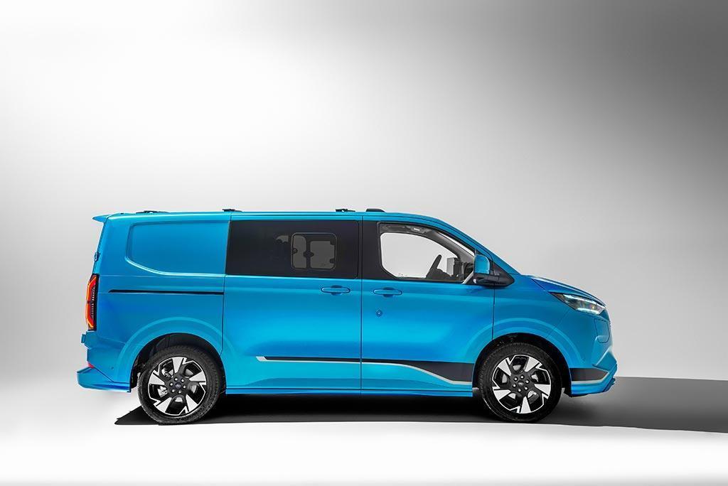 Ford E-transit Custom