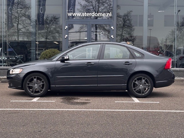 Volvo S40