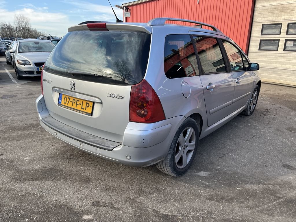 Peugeot 307