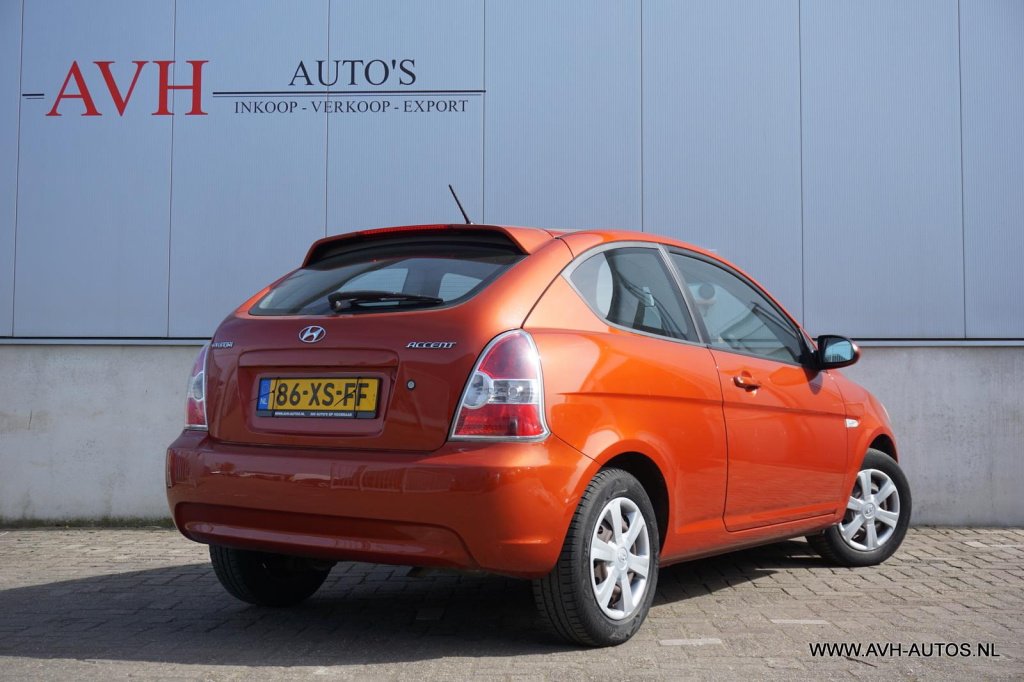 Hyundai Accent