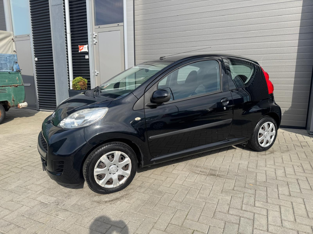 Peugeot 107