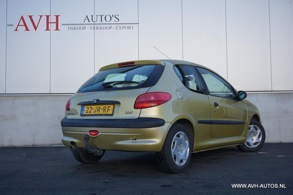 Peugeot 206