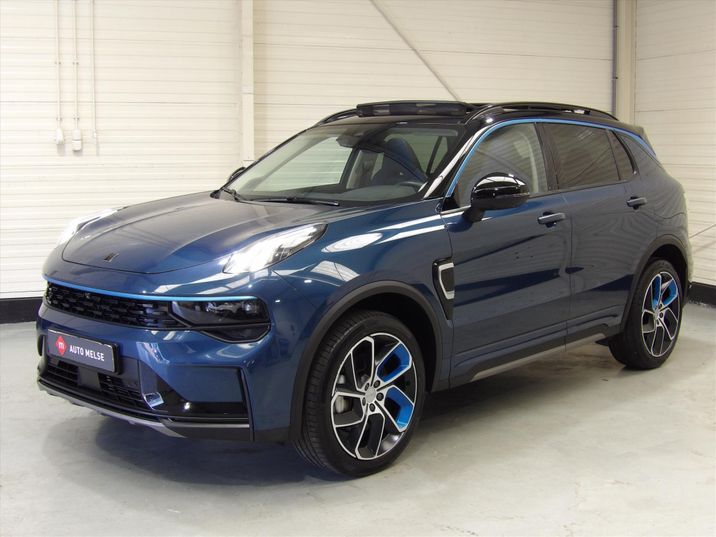 Lynk & Co 01