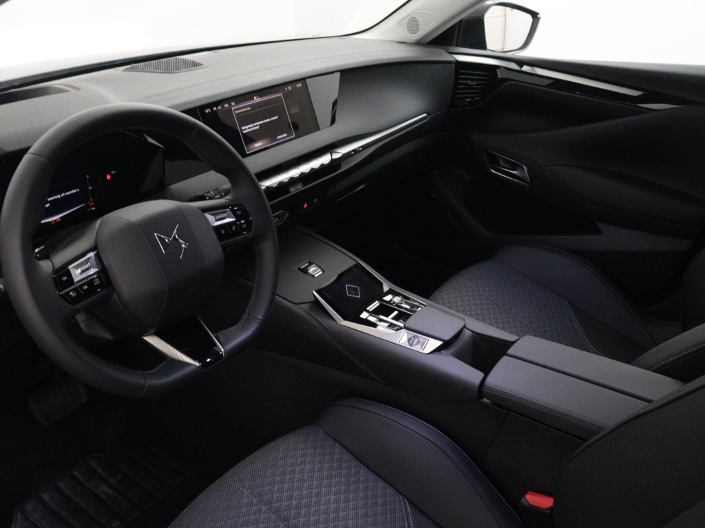 Ds Ds 4